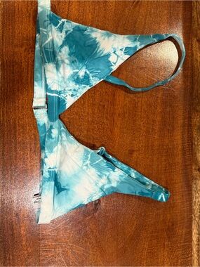 Sundance Blue & White Tie-Dye Triangle Bikini Top